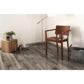 LAMINAT VISOKI SJAJ HRAST UPTOWN O522 HG 32/8