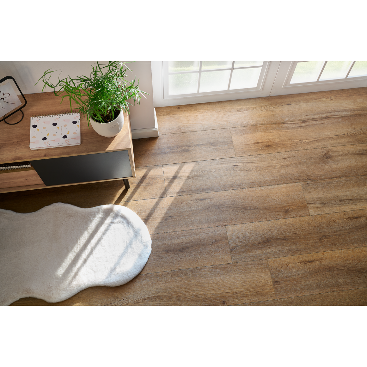 LVT POD AMARON 5G CLICK CA 148 HRAST GRANTS 0,55 KL.33